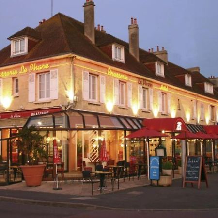 Hotel Le Phare Ouistreham Exterior photo